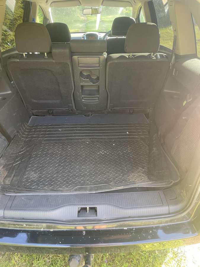Opel Zafira 2009 — photo 9