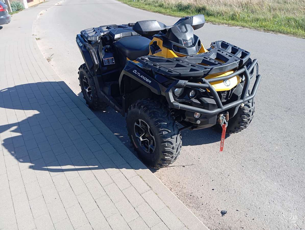 Can-Am Outlander 2015 — engine 650 cm³
