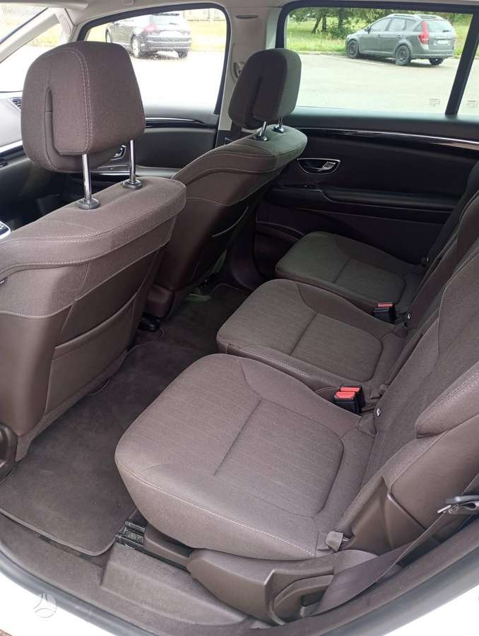 Renault Espace 2015 — photo 13