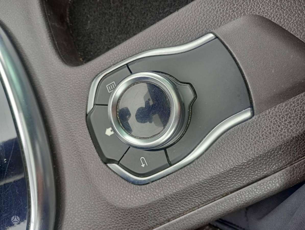 Renault Espace 2015 — photo 17