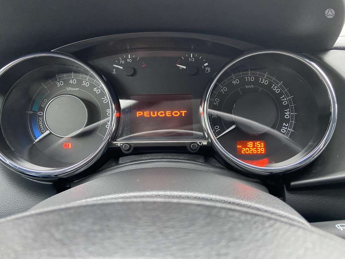 Peugeot 3008 2014 — photo 13