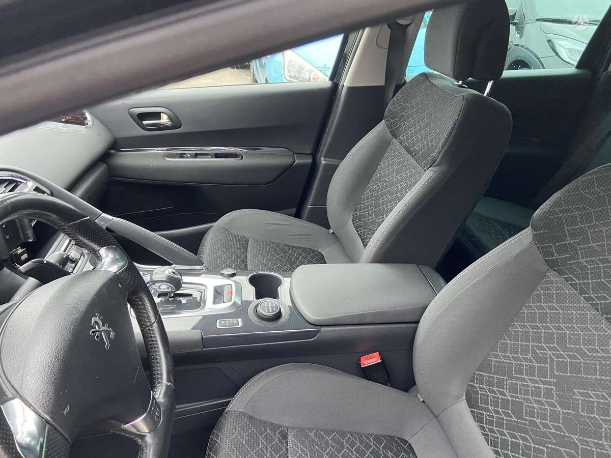 Peugeot 3008 2014 — photo 20