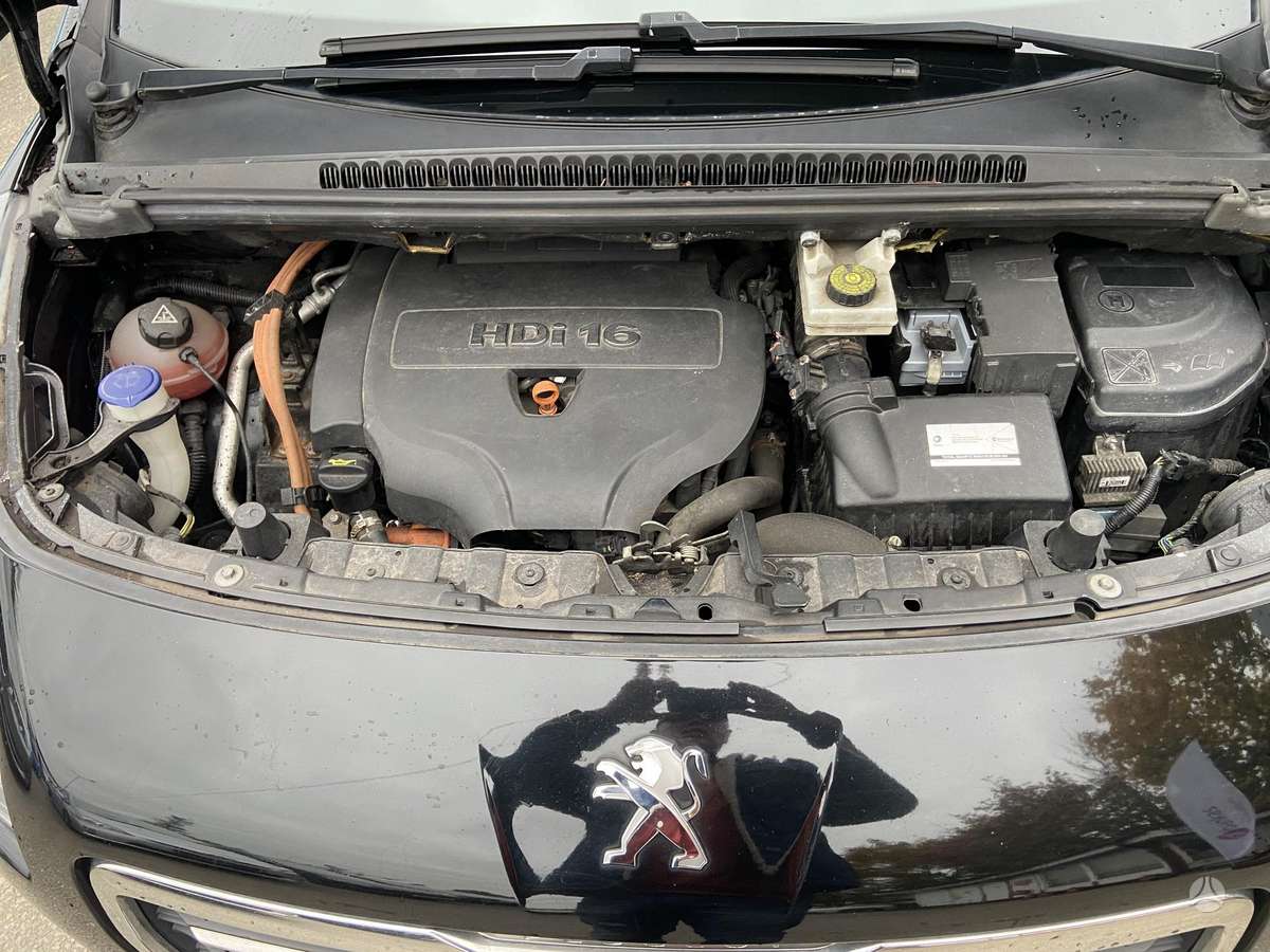 Peugeot 3008 2014 — photo 9