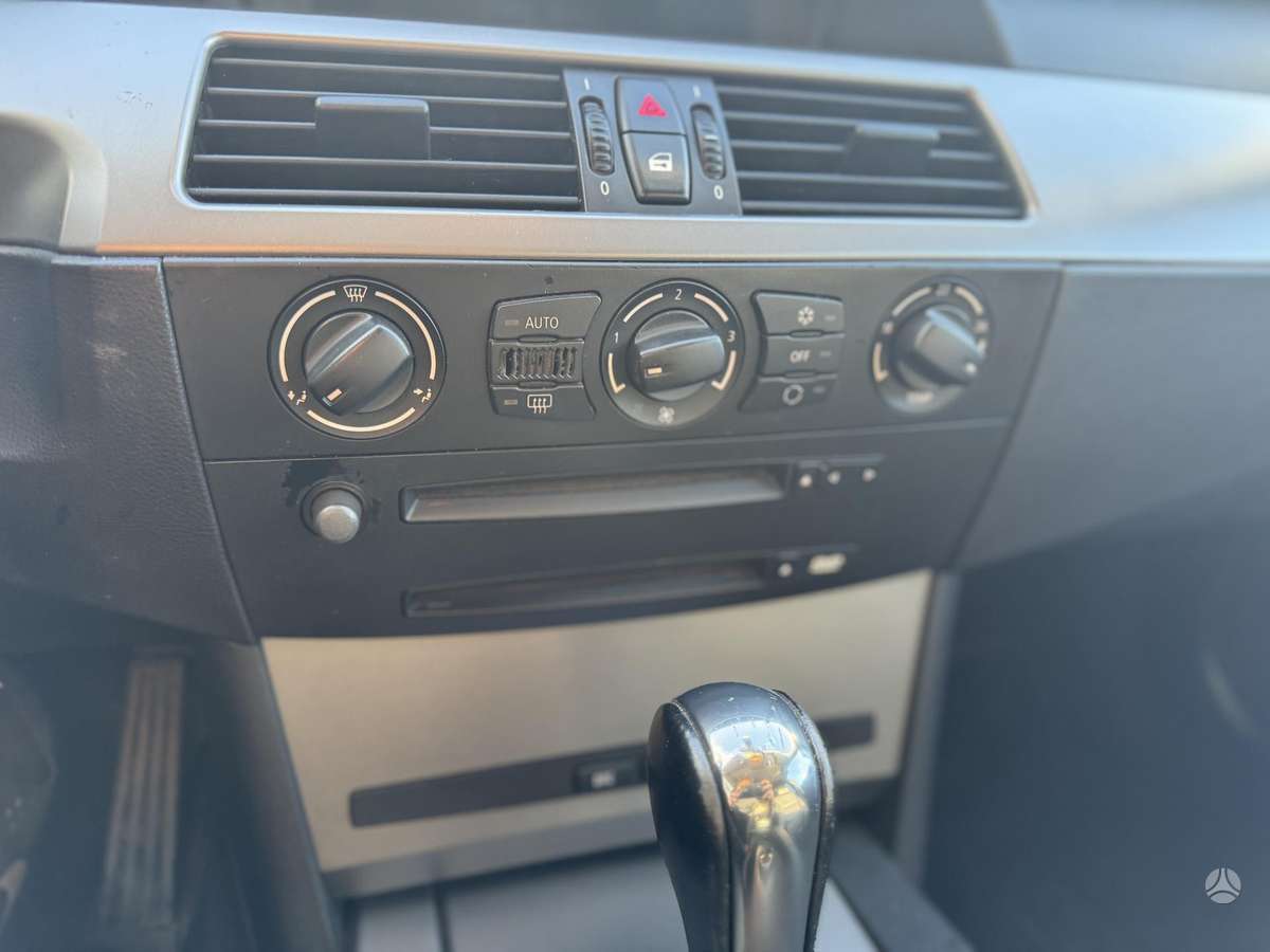 BMW 525 2006 — photo 14