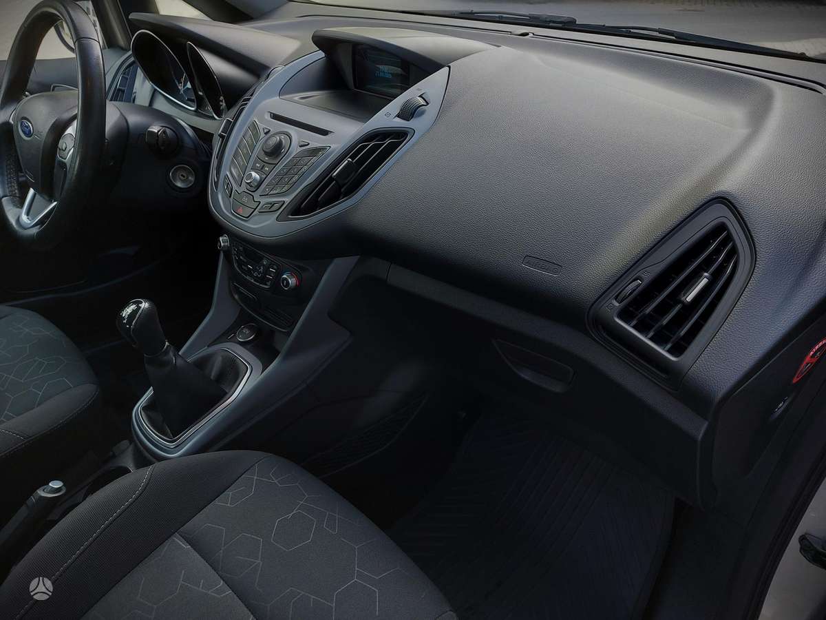 Ford B-MAX 2015 — photo 11