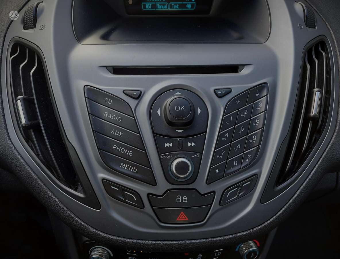 Ford B-MAX 2015 — photo 16