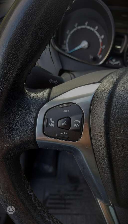 Ford B-MAX 2015 — photo 19