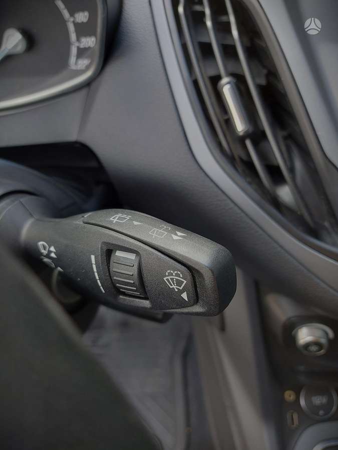 Ford B-MAX 2015 — photo 22