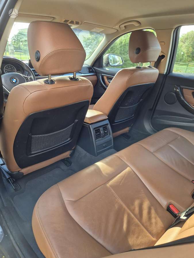 BMW 320 2013 — photo 11