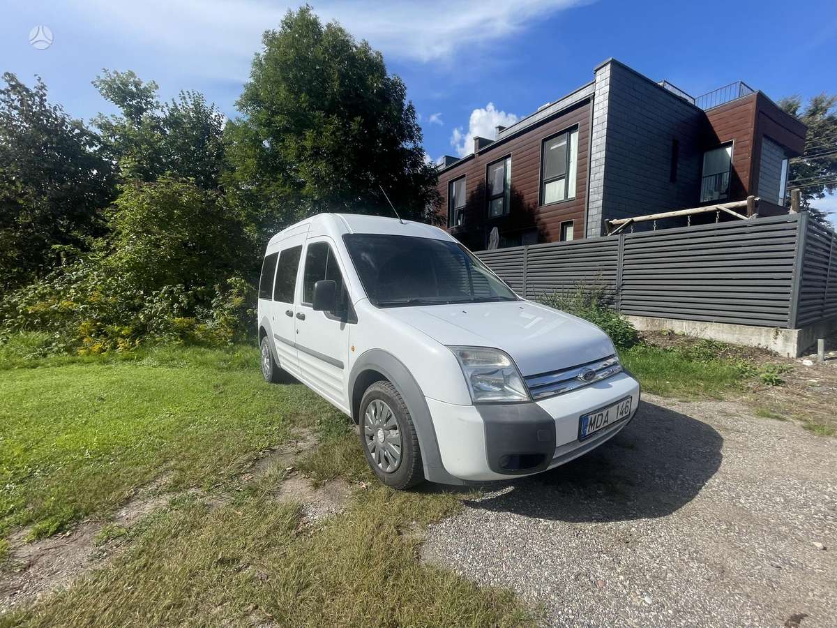Ford Tourneo 2008 — rear view