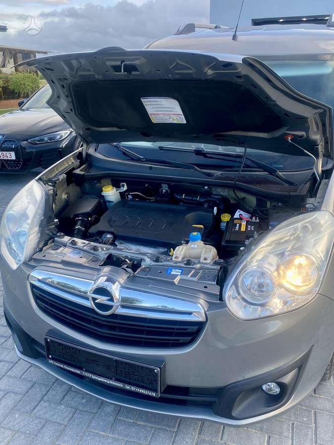 Opel Combo 2012 — photo 15