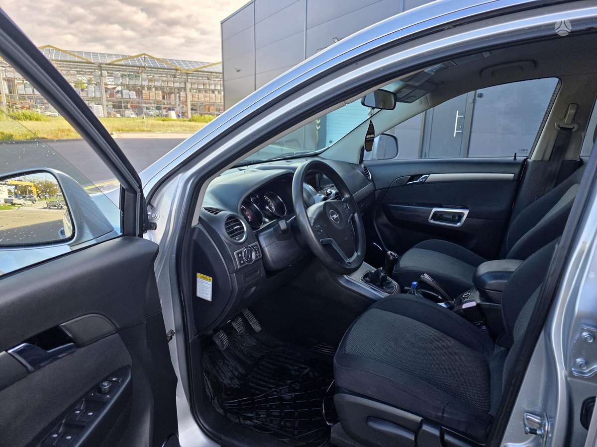 Opel Antara 2007 — photo 9