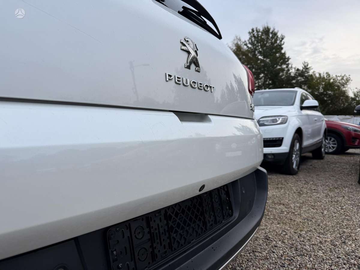 Peugeot 3008 2015 — фото 11