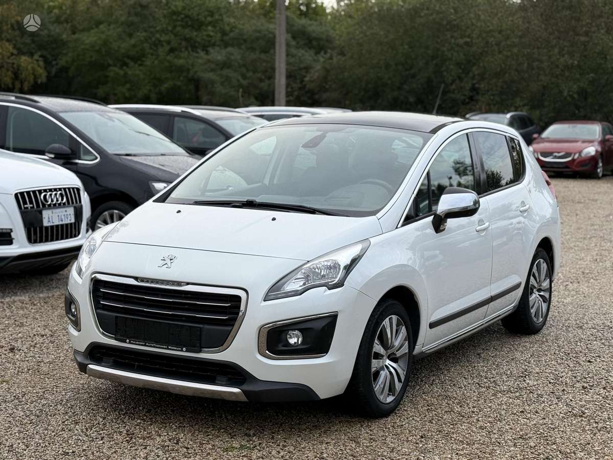 Peugeot 3008 2015 — вигляд ззаду
