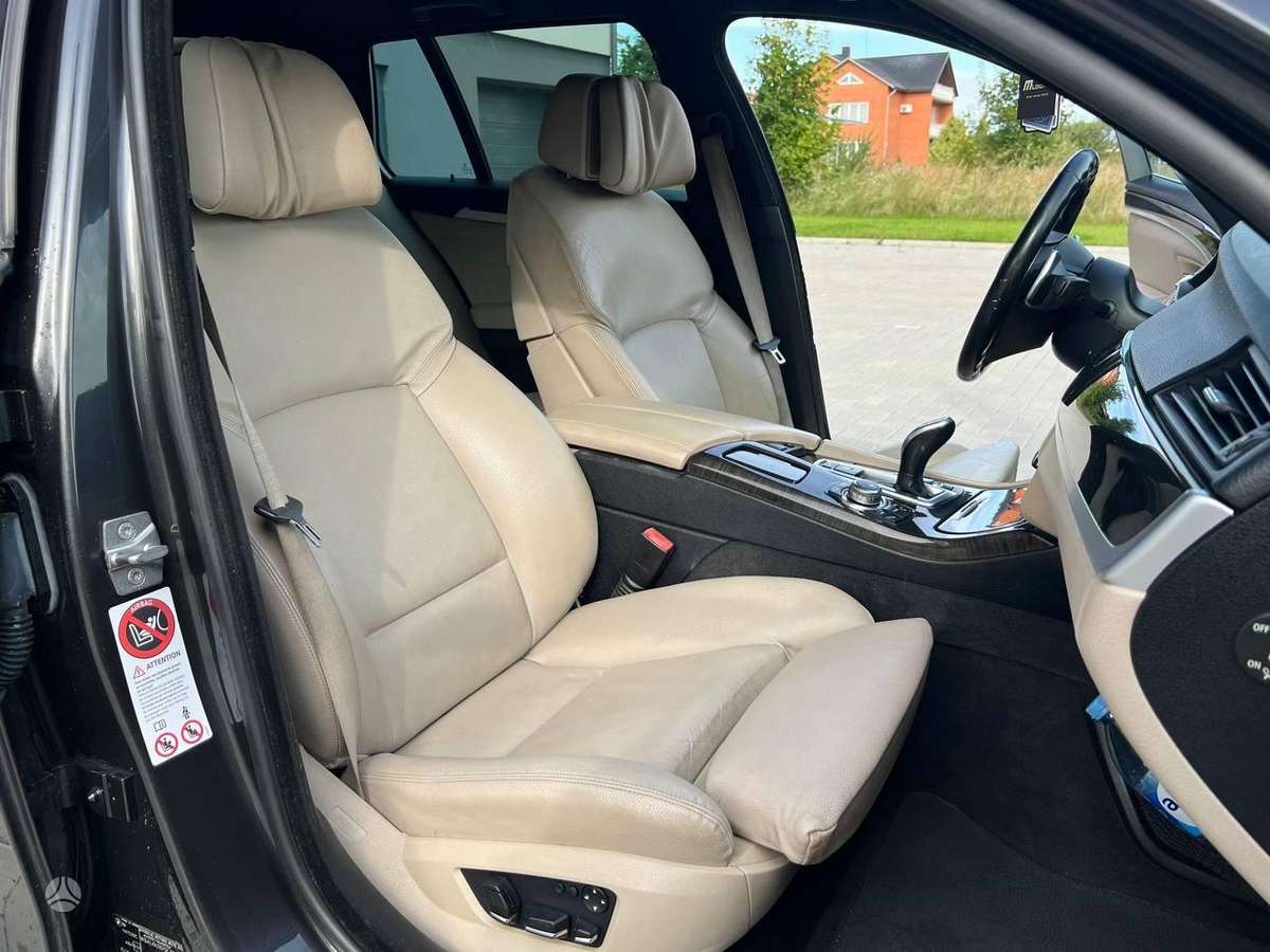 BMW 520 2011 — photo 6