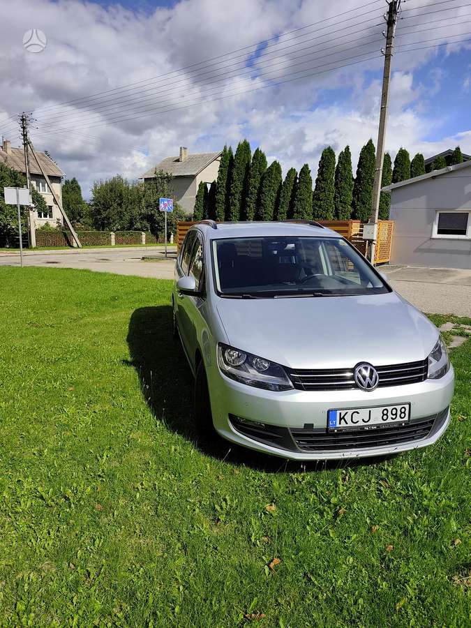 Volkswagen Sharan 2012 — interior