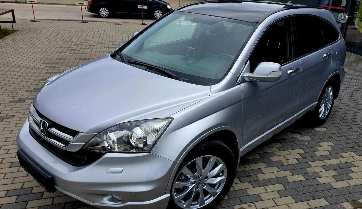 Honda CR-V 2010 — двигун 2199 cm³, 150 HP (110kW)