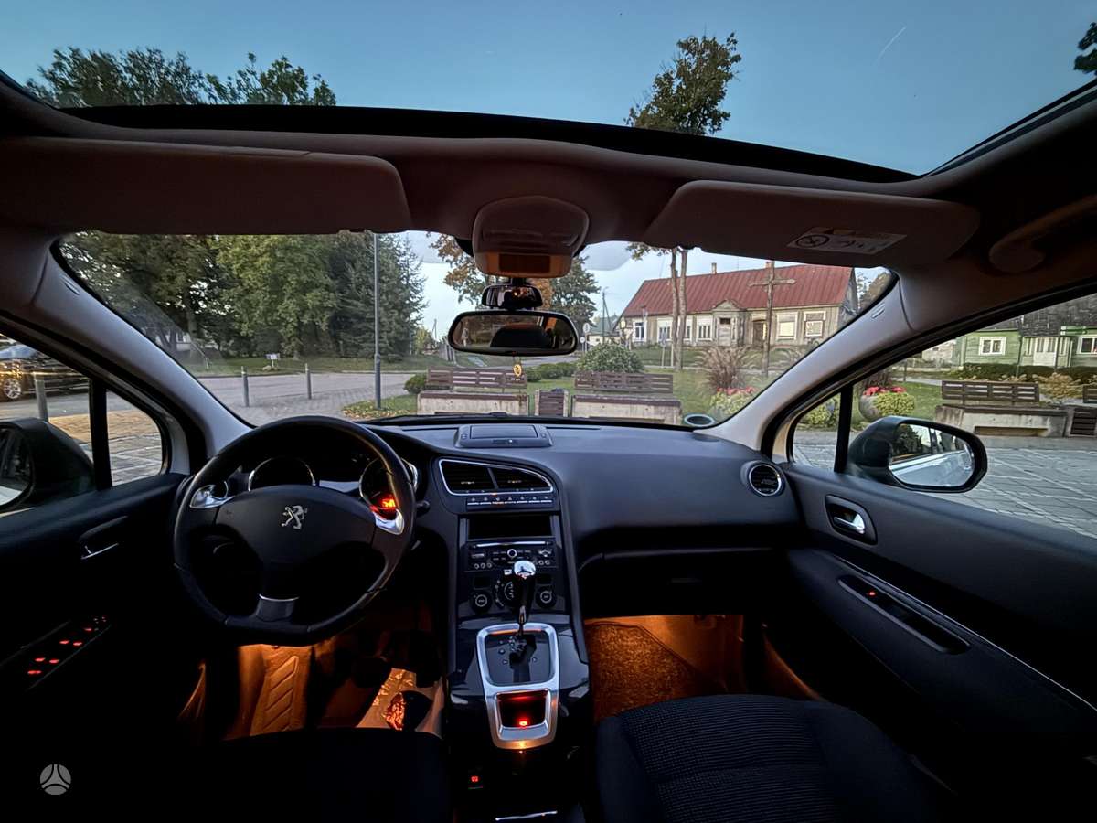 Peugeot 5008 2014 — фото 14