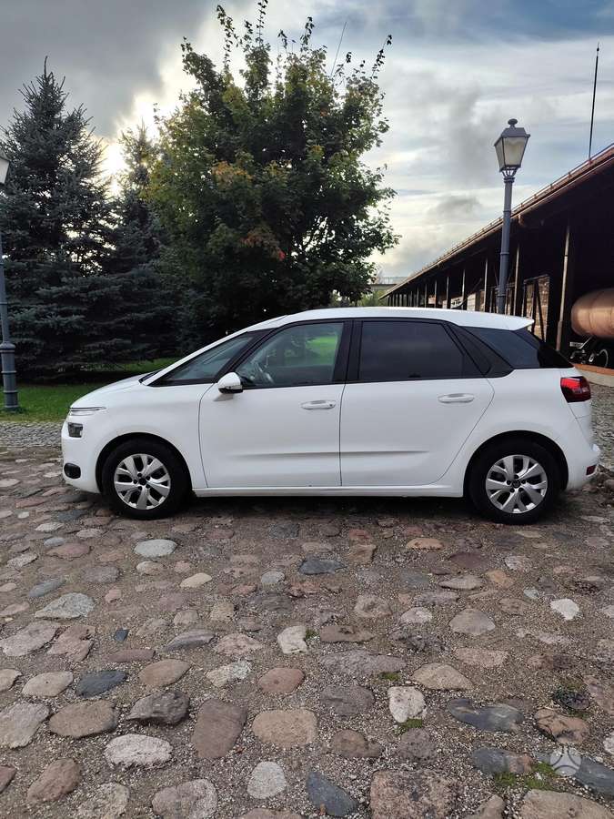 Citroen C4 2014 — салон
