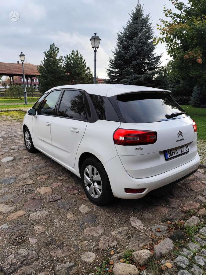Citroen C4 2014 — двигун 1600 cm³, 92 HP (68kW)