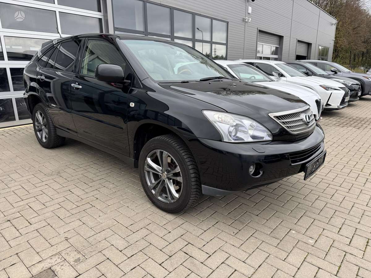 Lexus RX 2008 — двигун 3311 cm³, 211 HP (155kW)