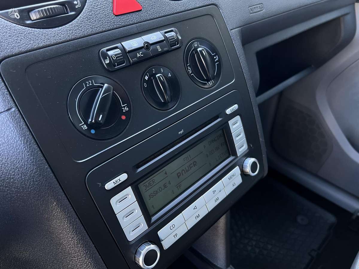 Volkswagen Caddy 2008 — photo 10