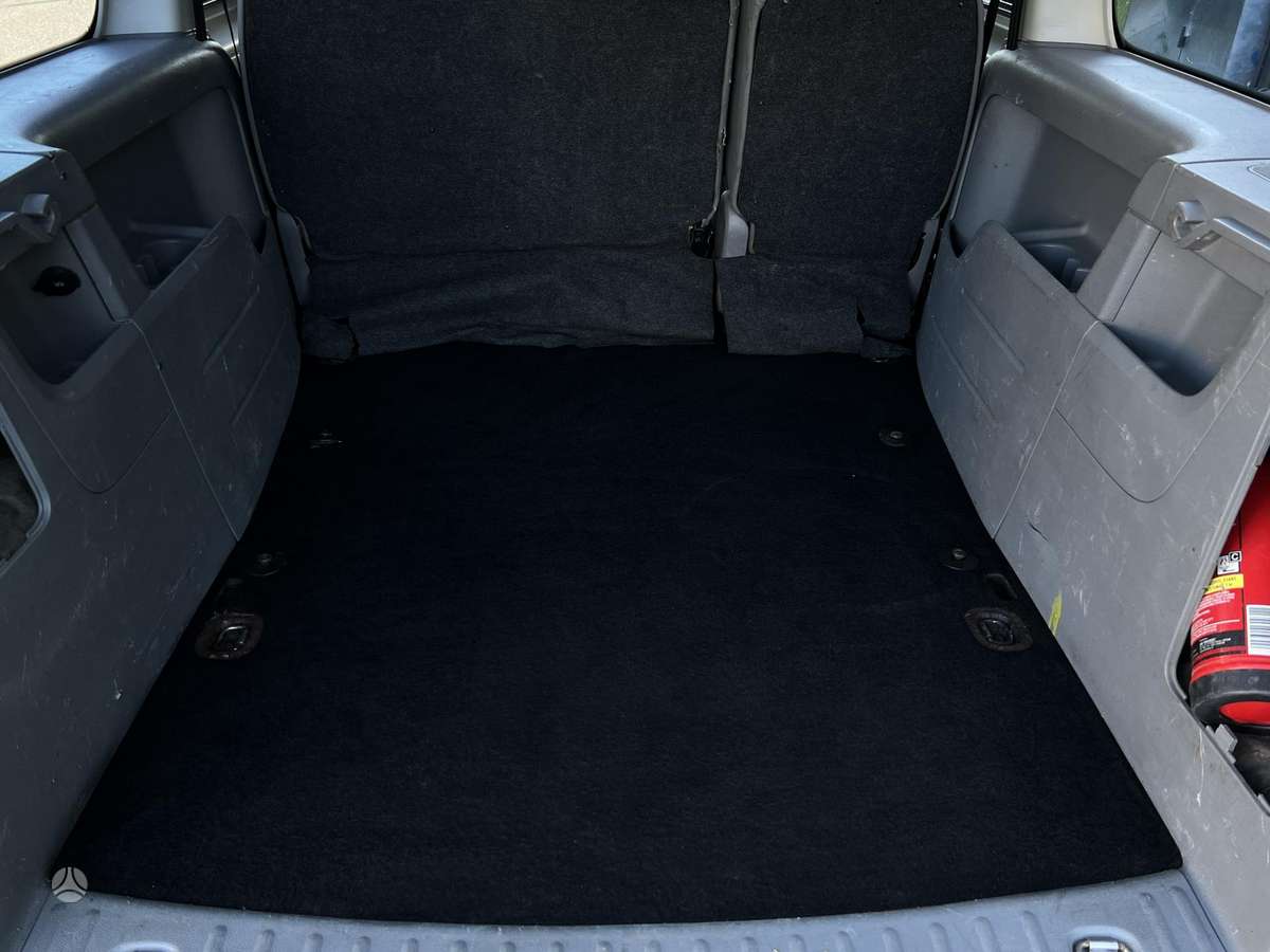 Volkswagen Caddy 2008 — photo 13