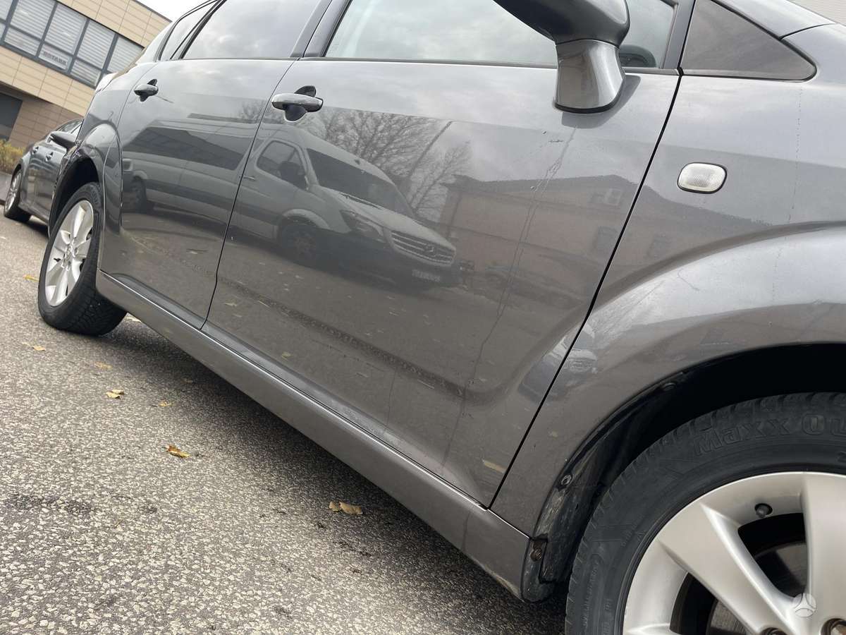 Toyota Corolla 2008 — photo 17