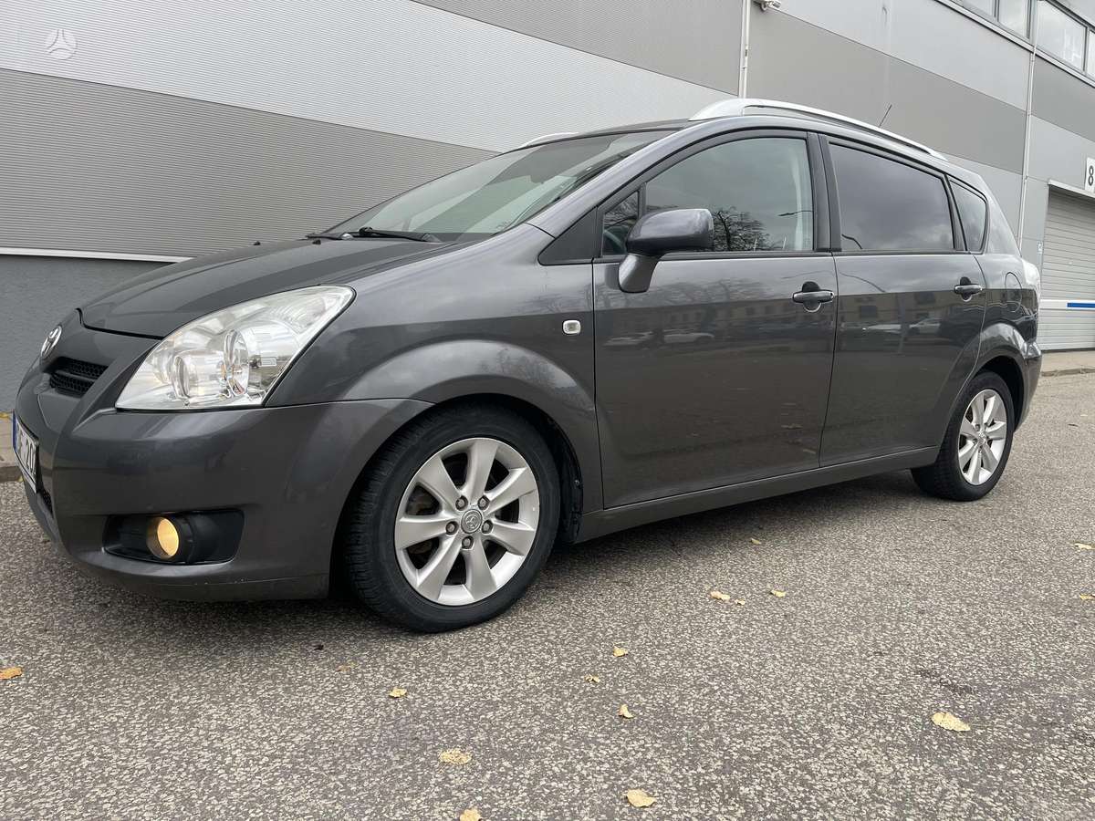 Toyota Corolla 2008 — photo 9