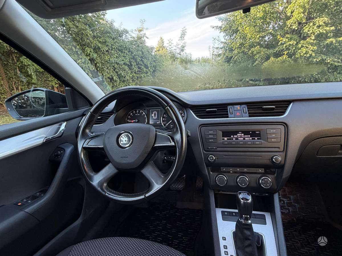 Skoda Octavia 2014 — фото 16