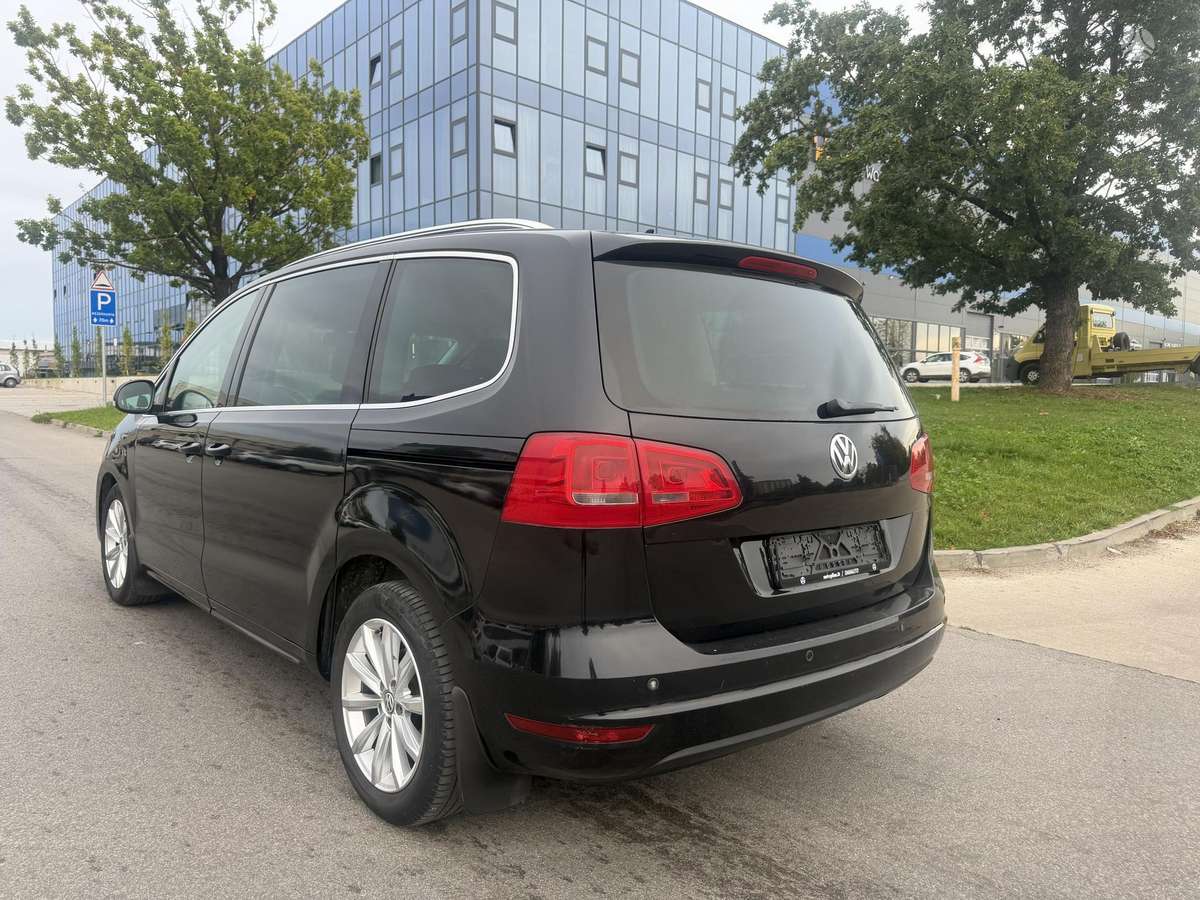 Volkswagen Sharan 2010 — photo 6