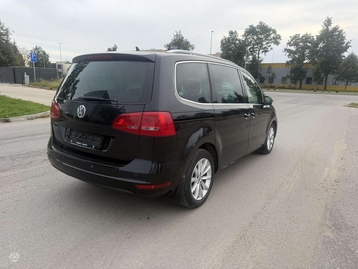 Volkswagen Sharan 2010 — photo 9