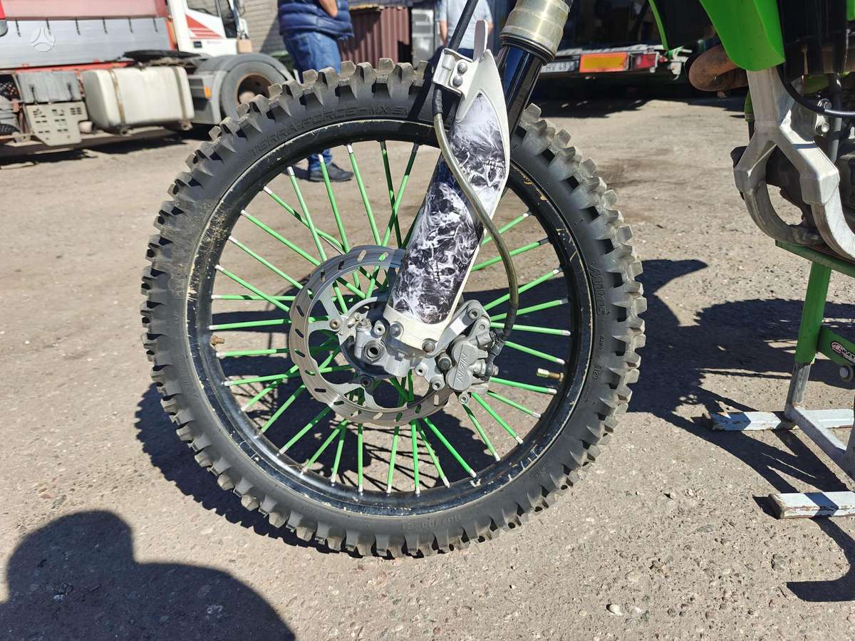 Kawasaki KXF 2012 — photo 11