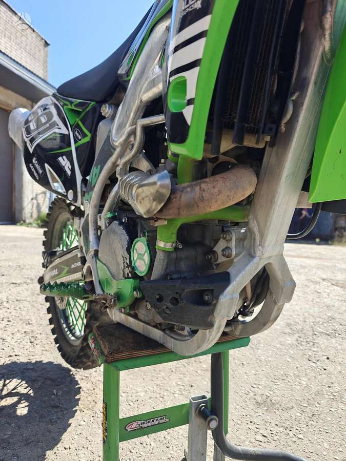 Kawasaki KXF 2012 — photo 12