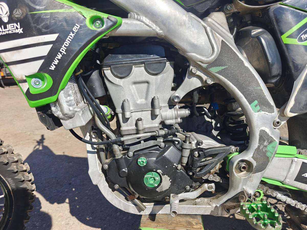 Kawasaki KXF 2012 — photo 5