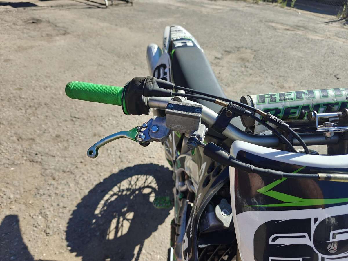Kawasaki KXF 2012 — photo 8