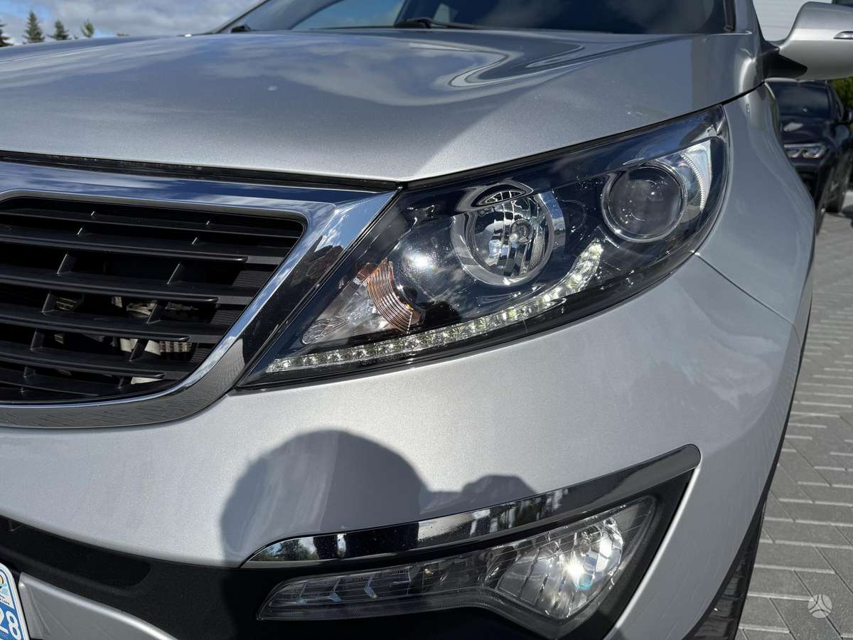 Kia Sportage 2011 — фото 11