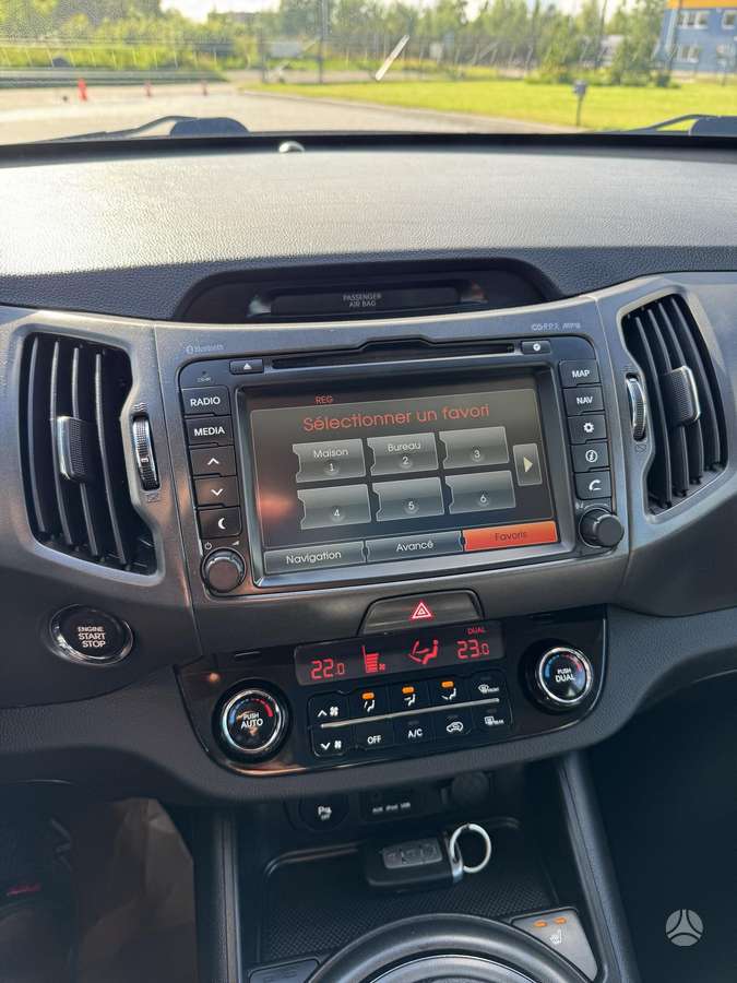 Kia Sportage 2011 — фото 30