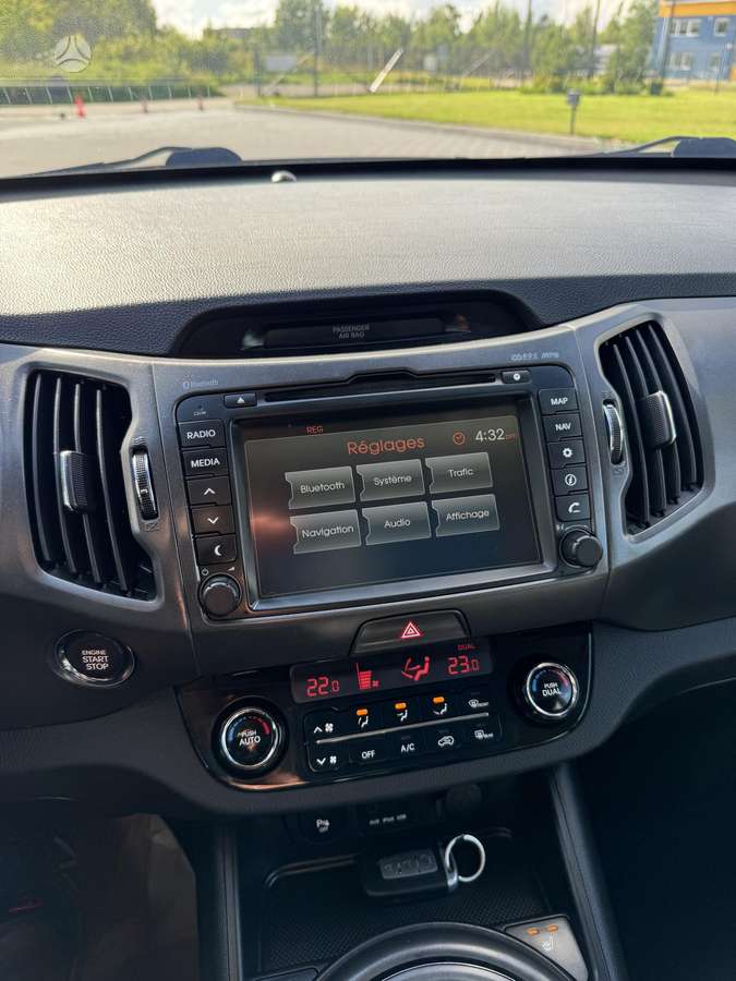 Kia Sportage 2011 — фото 33