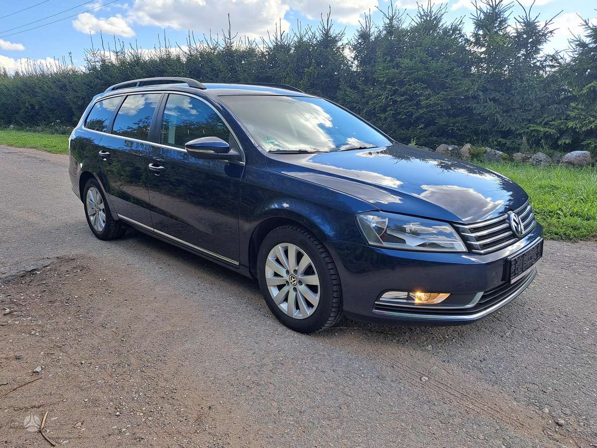 Volkswagen Passat 2014 — салон