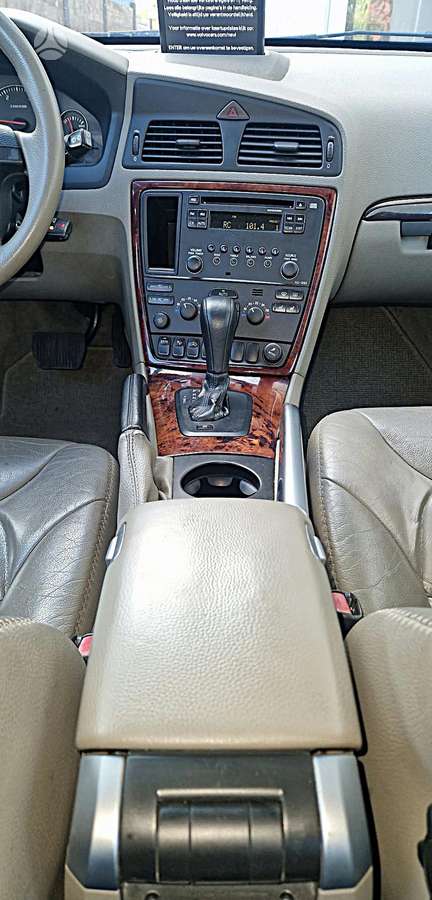 Volvo XC70 2006 — photo 15
