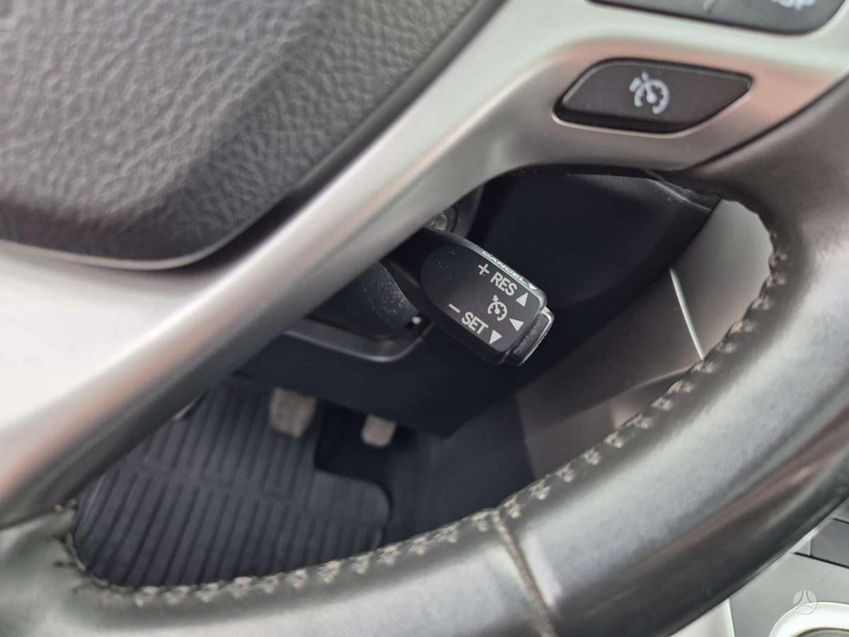 Toyota Verso 2015 — photo 17