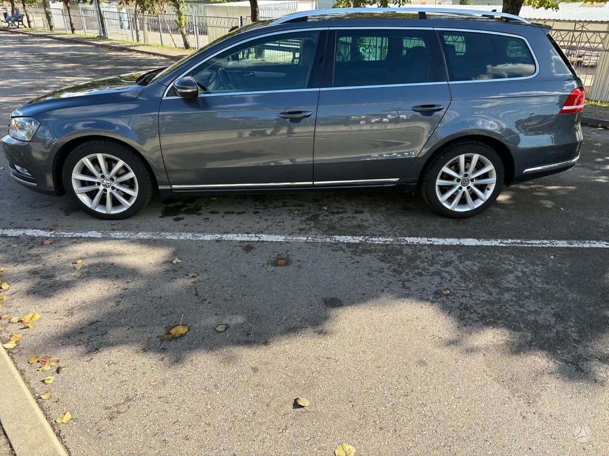 Volkswagen Passat 2013 — photo 8