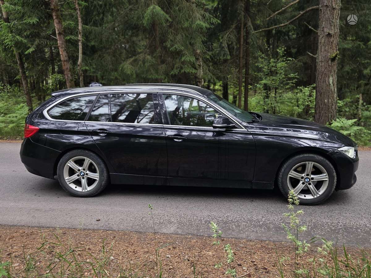 BMW 320 2013 — photo 8