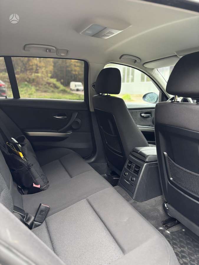BMW 320 2006 — photo 10