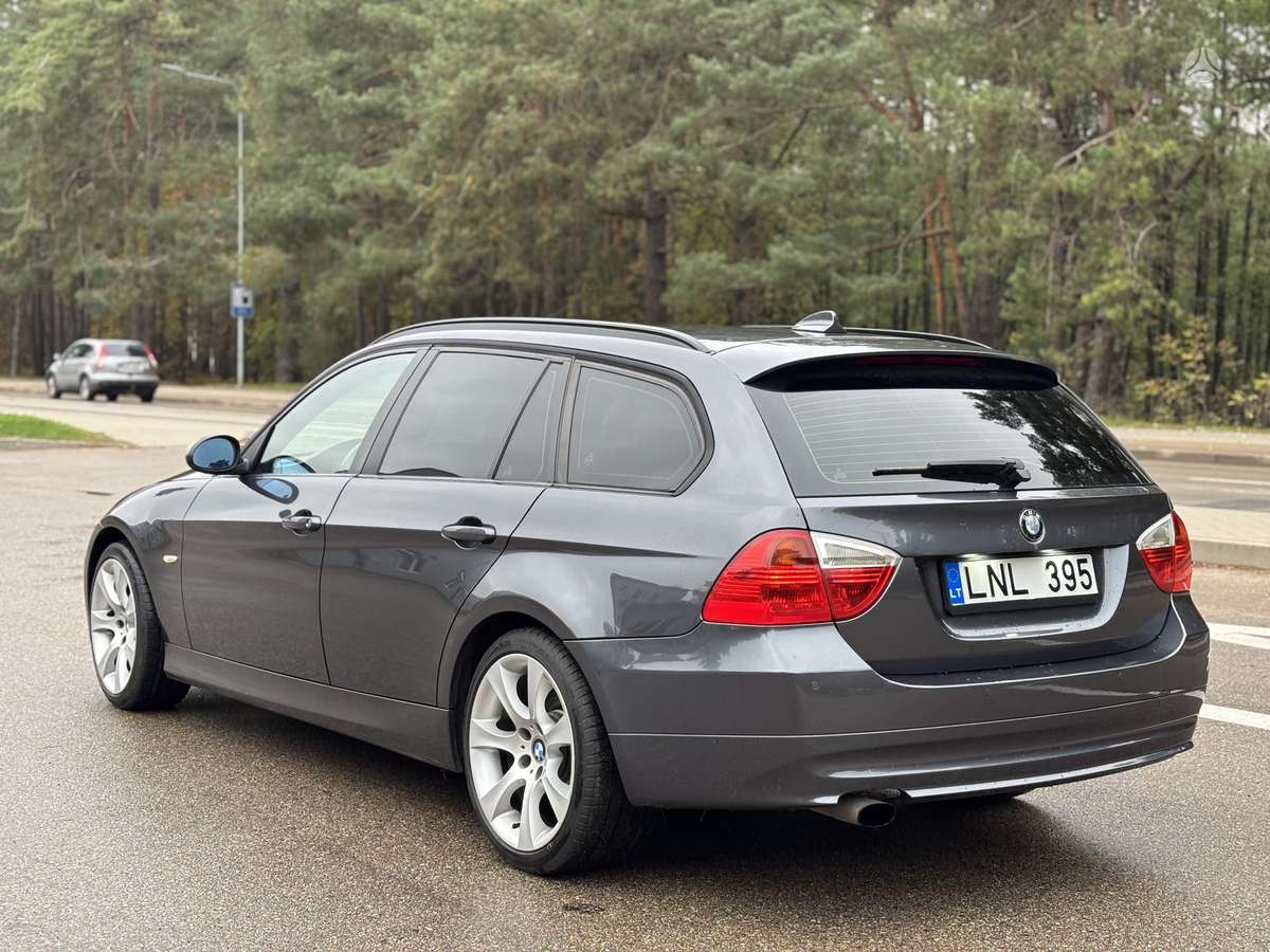 BMW 320 2006 — photo 5