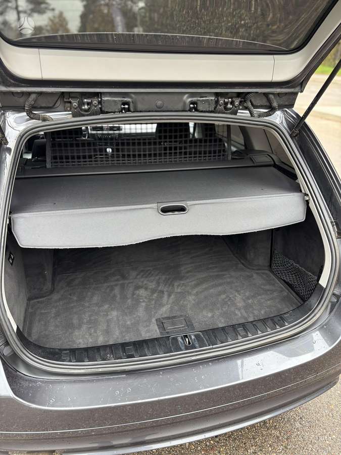 BMW 320 2006 — photo 8