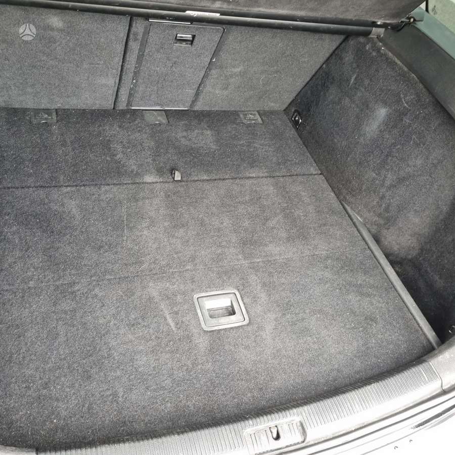 Volkswagen Golf 2011 — photo 23