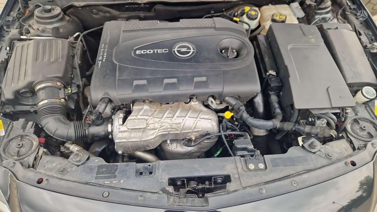 Opel Insignia 2013 — photo 13