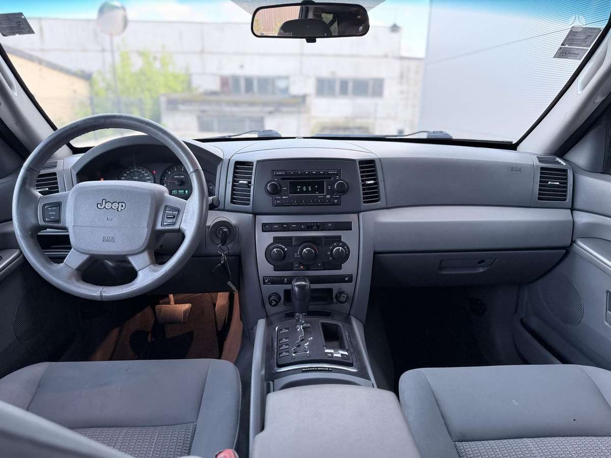Jeep Grand 2008 — photo 8